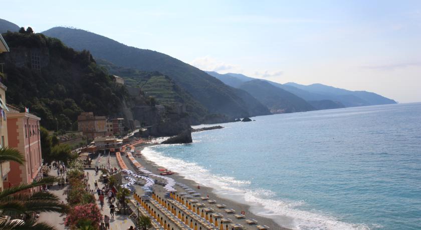 La Terrazza Sul Mare Affittacamere مونتيروسّو ال ماري الغرفة الصورة