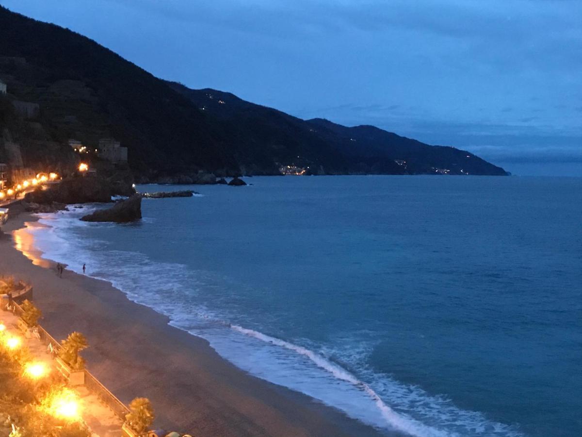 La Terrazza Sul Mare Affittacamere مونتيروسّو ال ماري المظهر الخارجي الصورة